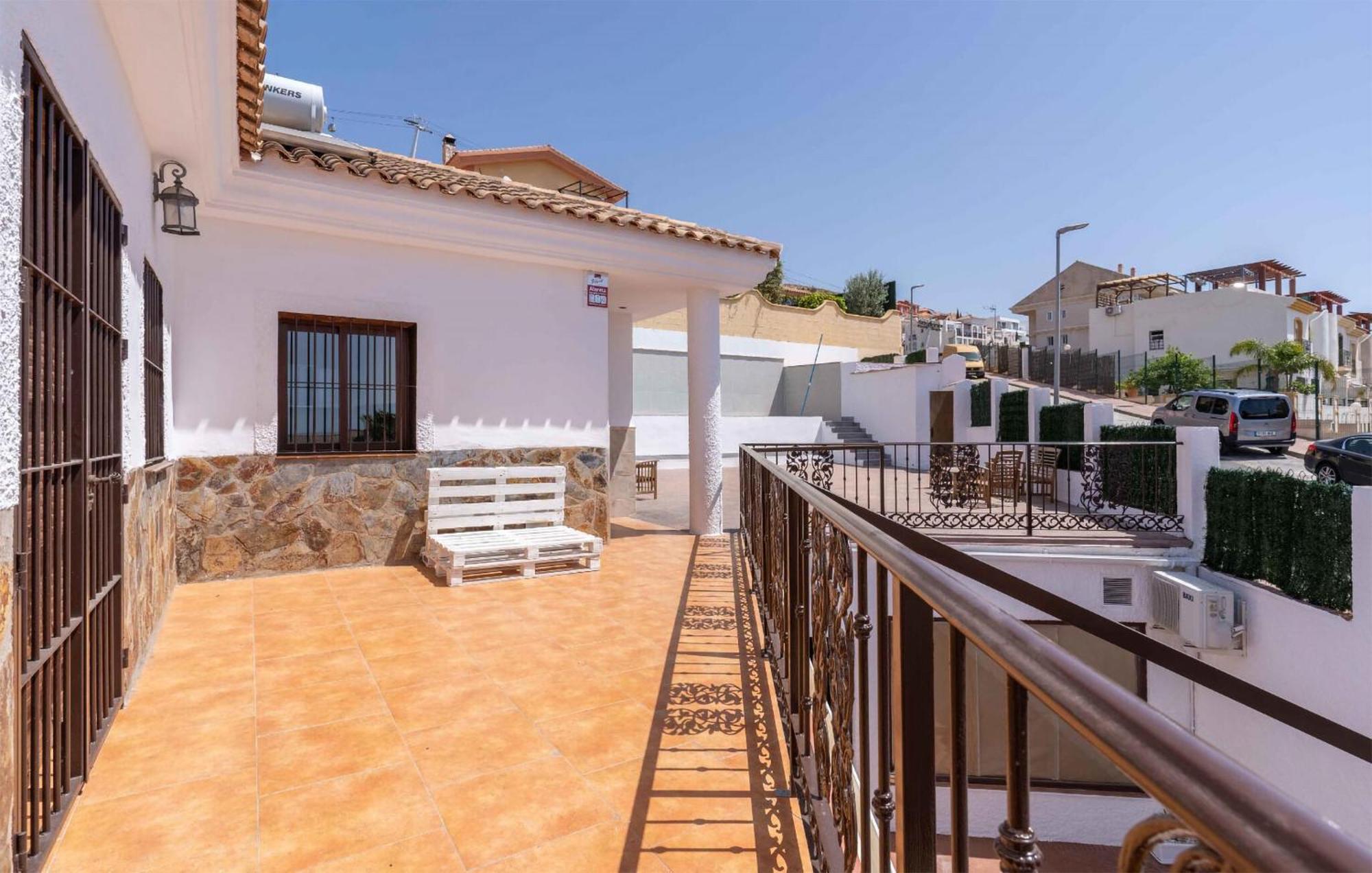 Lovely Home In Benalmadena With Kitchen Exterior foto